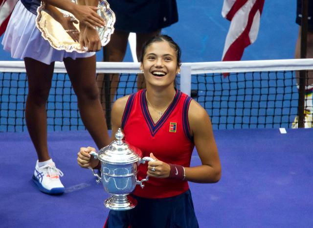 在一场充满 在一场充满